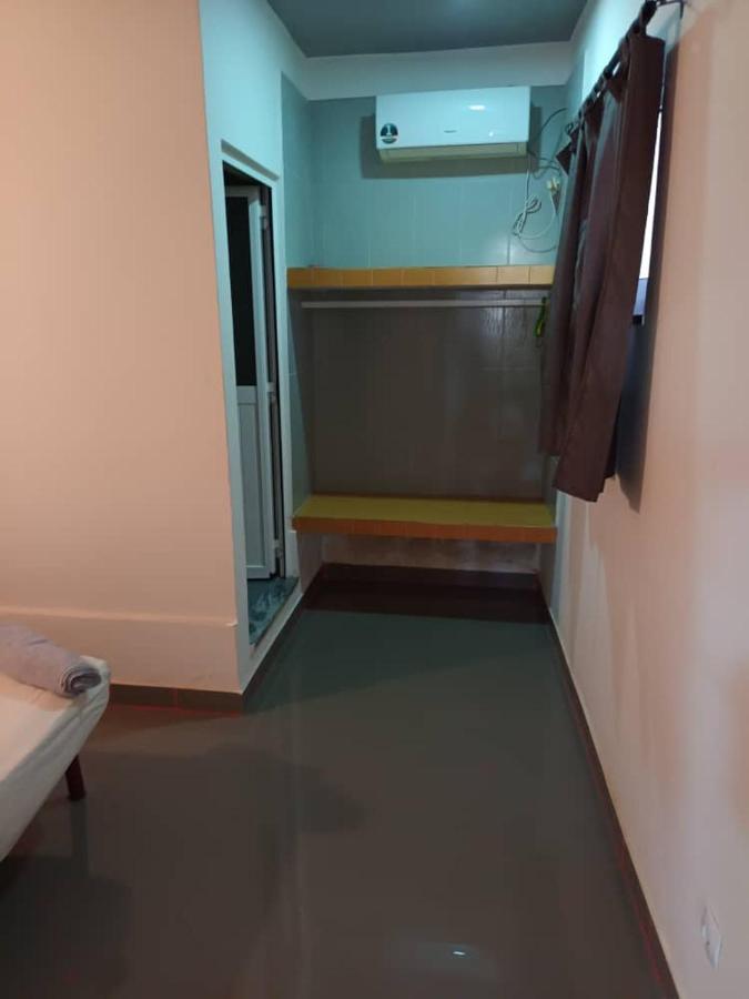 Hotel Badinca Alojamento Low Cost In Bissau Avenida Francisco Mendes ภายนอก รูปภาพ